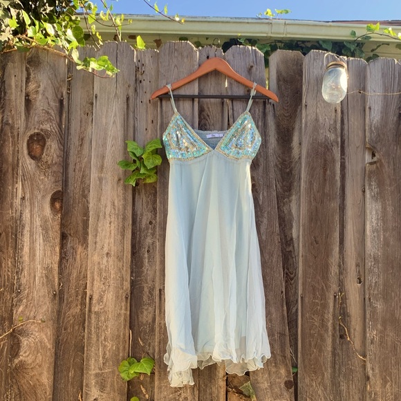 Tfnc dress size 1 teal with sequence - Picture 1 of 3